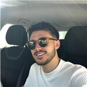 Profesor de clases particulares imparte clases a niñ@s de distintas edades